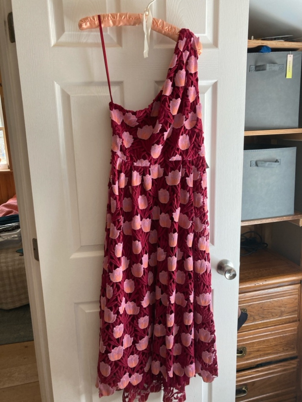 One-Shoulder Floral Midi Dress in Burgundy and Pink NWT Sz 8 - Picture 5 of 11